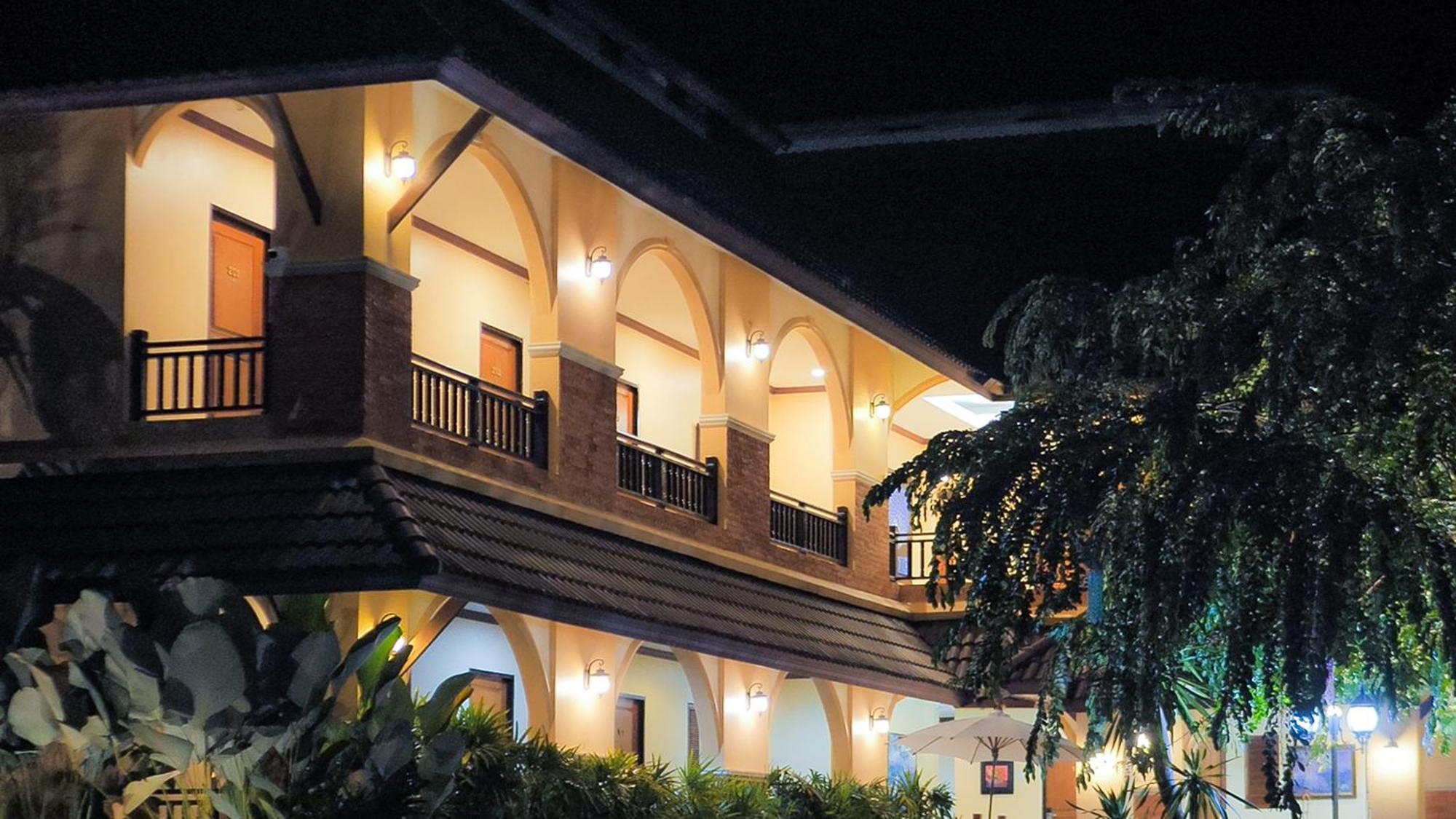 Siam​ Avari​ Chiangrai​ Hotel Chiang Rai Bagian luar foto