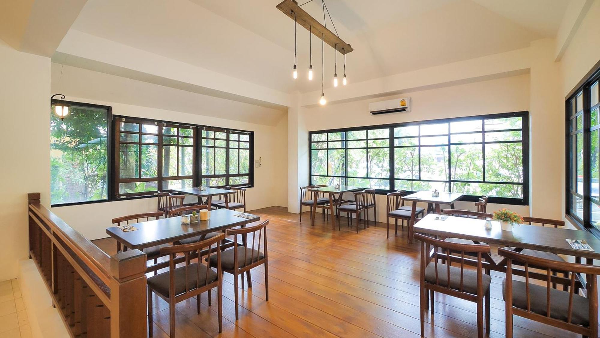 Siam​ Avari​ Chiangrai​ Hotel Chiang Rai Bagian luar foto